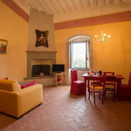 Podere San Pietro Кастильон-Фибокки