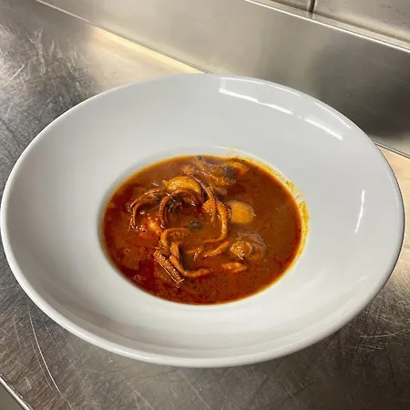 Podere San Pietro Курортный комплекс Кастильон-Фибокки